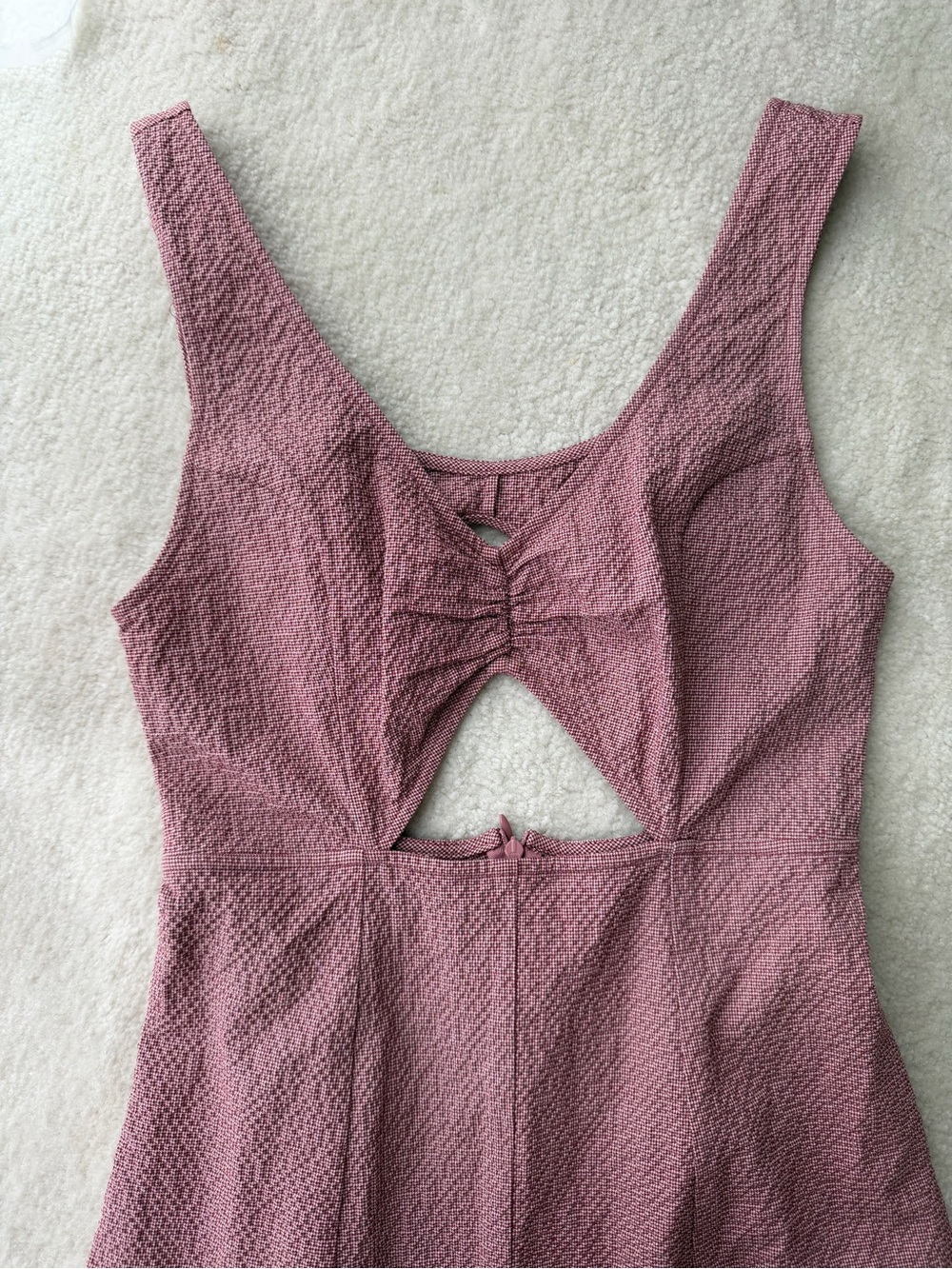 BNWT Christy Dawn Mauve Pink Textured Cutout Midi Dress - Picture 3 of 5